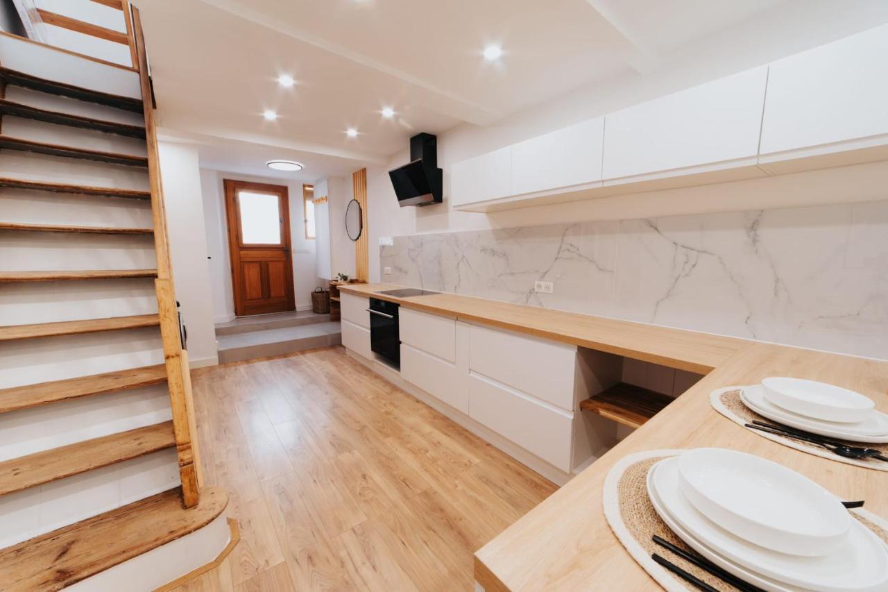 Perfect Family-Oriented And Renovated Townhouse In The Old Antibes Apartment Ngoại thất bức ảnh