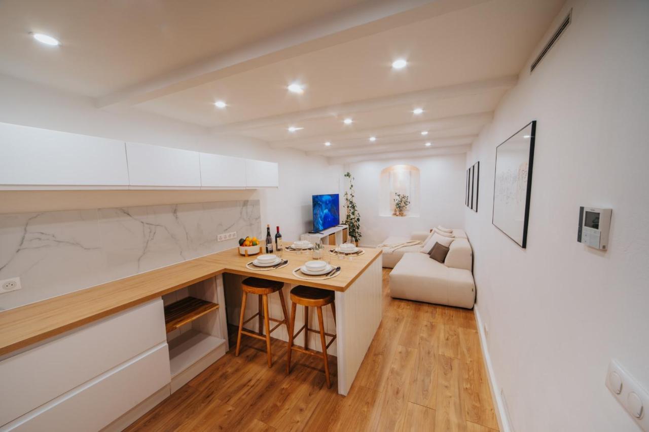 Perfect Family-Oriented And Renovated Townhouse In The Old Antibes Apartment Ngoại thất bức ảnh