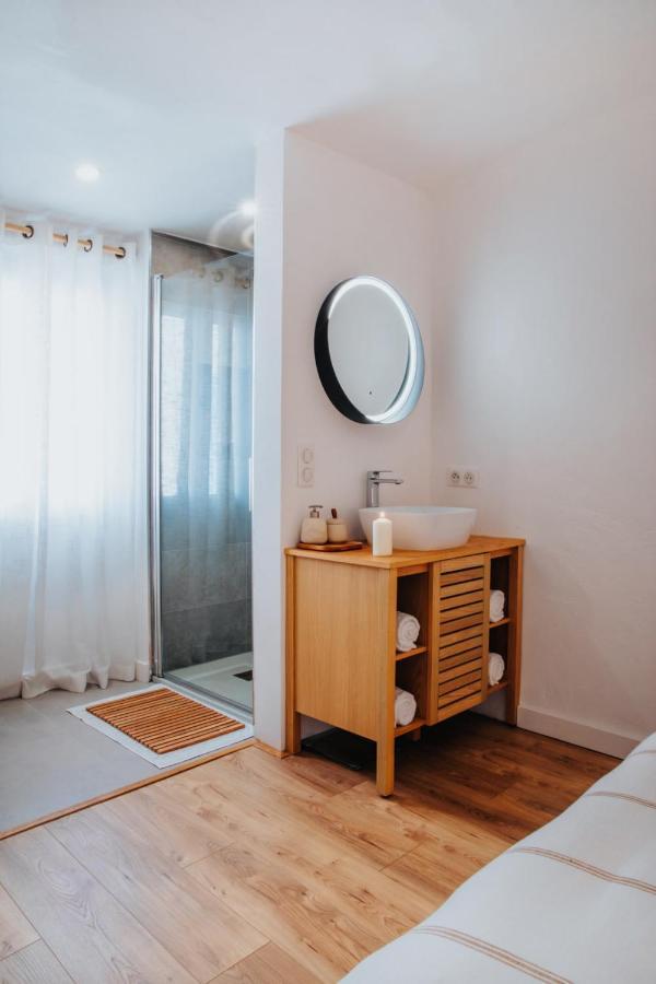 Perfect Family-Oriented And Renovated Townhouse In The Old Antibes Apartment Ngoại thất bức ảnh