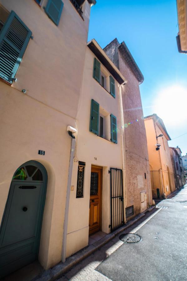 Perfect Family-Oriented And Renovated Townhouse In The Old Antibes Apartment Ngoại thất bức ảnh